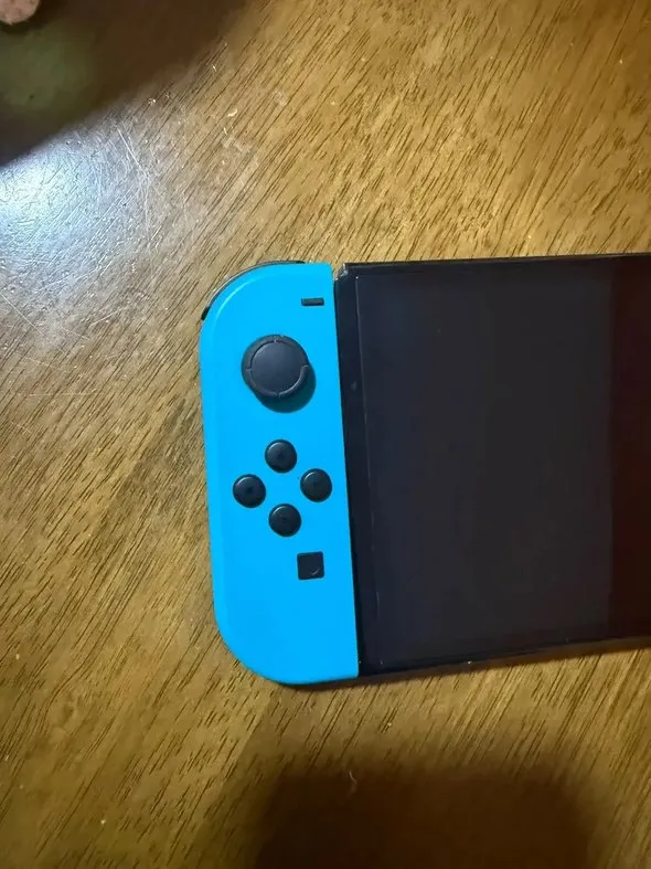 Nintendo Switch Oled Destrabada + Online Como Nueva Impecable, foto 8 de 9